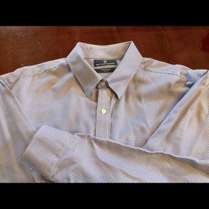 Hart, Schaffer, and Marx Herringbone Dress Shirt